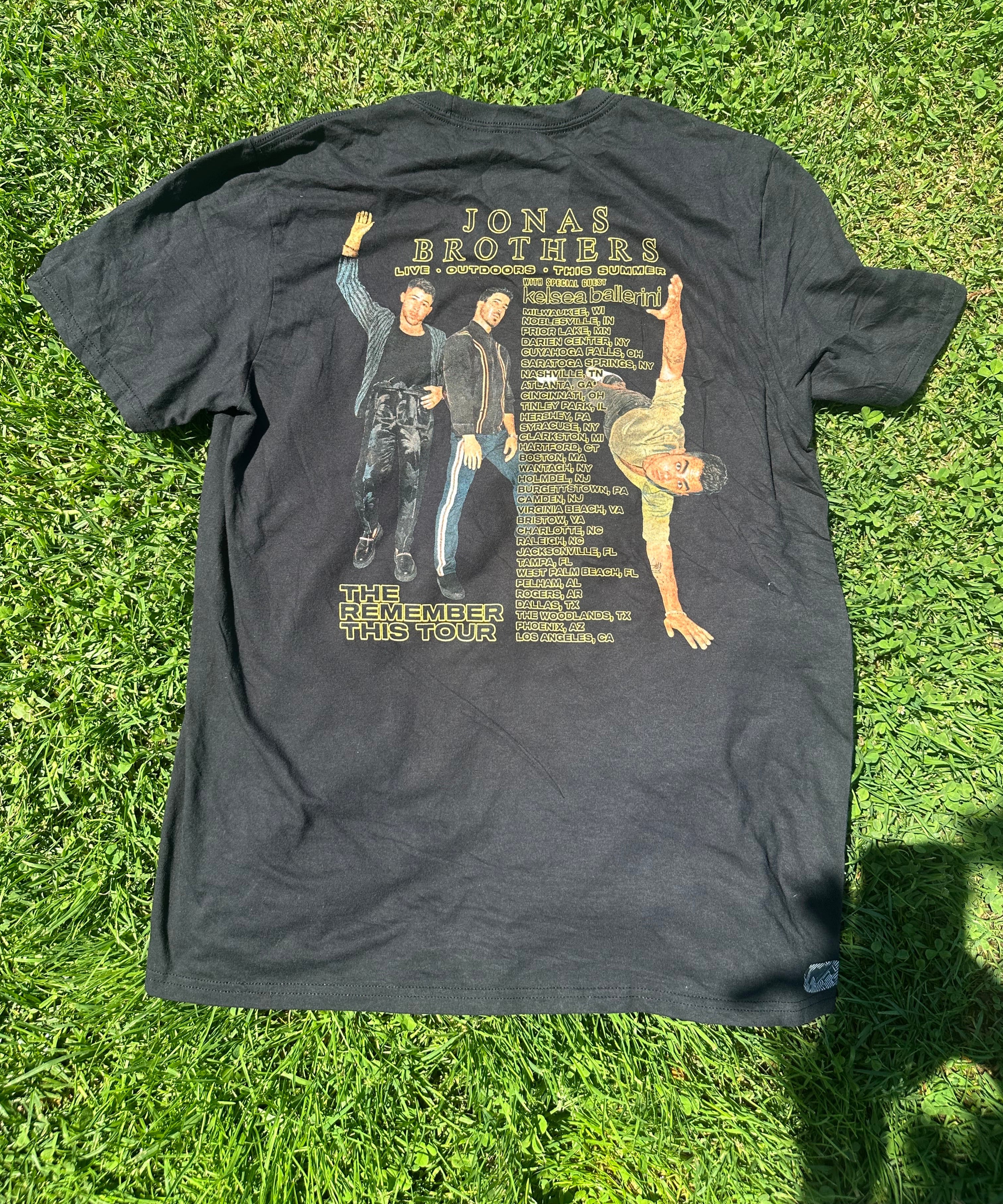Jonas Brothers “Remember This Tour” 2021 Live Outdoors Tee w/ Tour Dates - Black - Size L